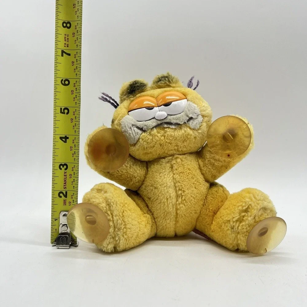Dakin Garfield 7